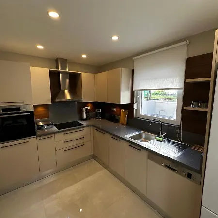 Tatil Evi House *