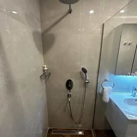 Tatil Evi House Side